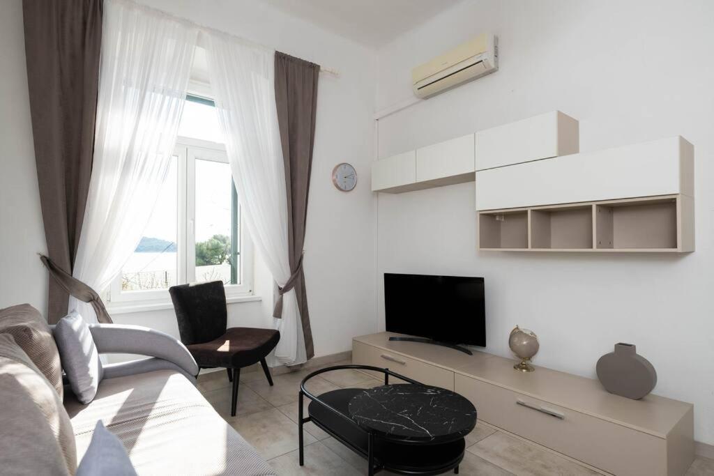 Apartment Val With Sea View Šibenik Екстериор снимка